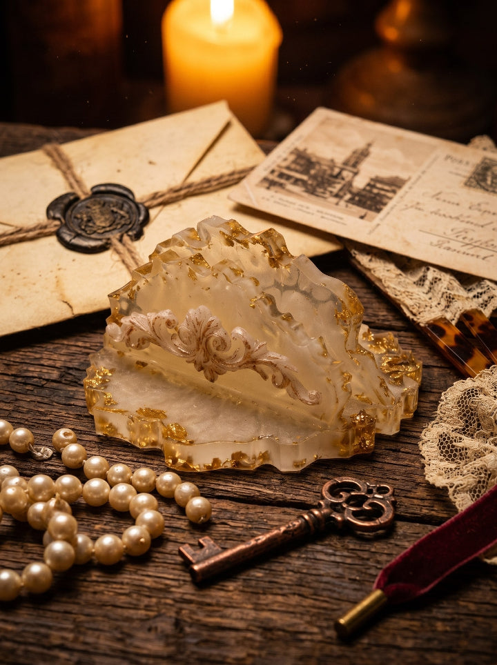 Handcrafted resin desk accessory — business card holder, unique gift by ConelAlma ESP
