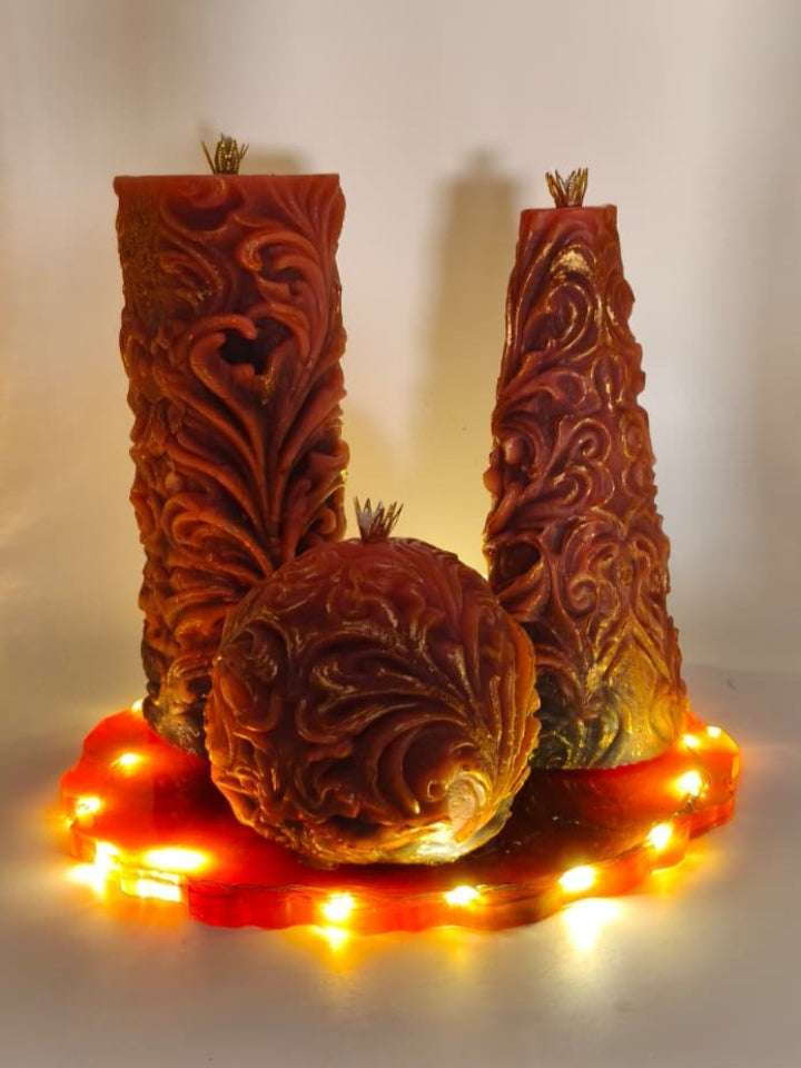 King's Solace SET 3 beeswax candles on resin stand – ConelAlma handcrafted luxury candle gift