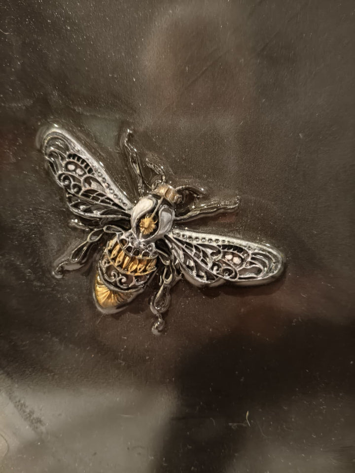 Fine art resin painting with real butterfly — luxury statement artwork by ConelAlma ESP